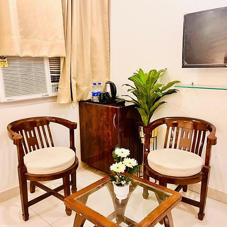 德里 Sampat Royal Cafe酒店 外观 照片
